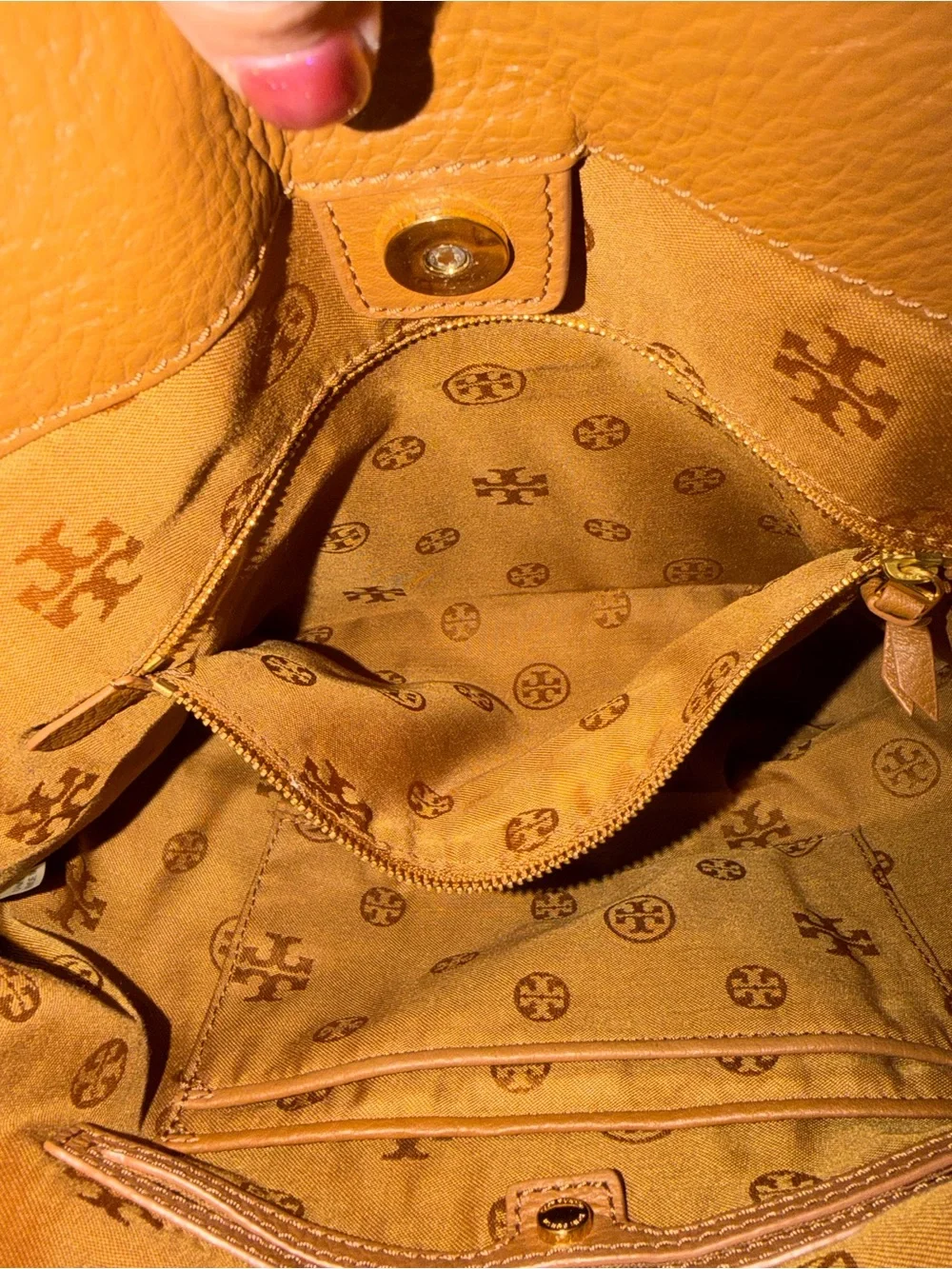 Tory Burch Britten Tan Slouchy Hobo